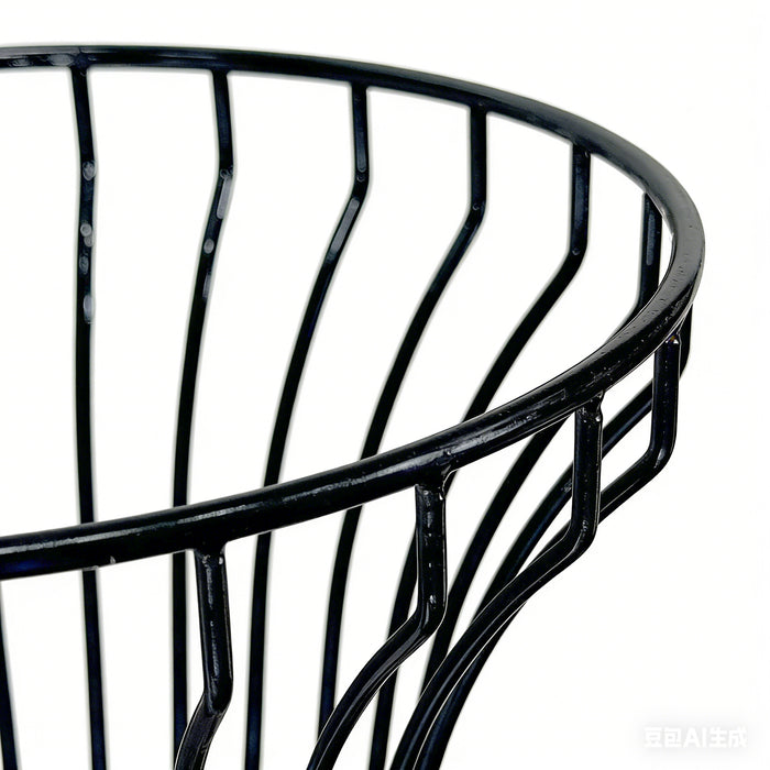 close up of the 2pcs/set Metal Wire Floral Stand Centerpiece Black top opening