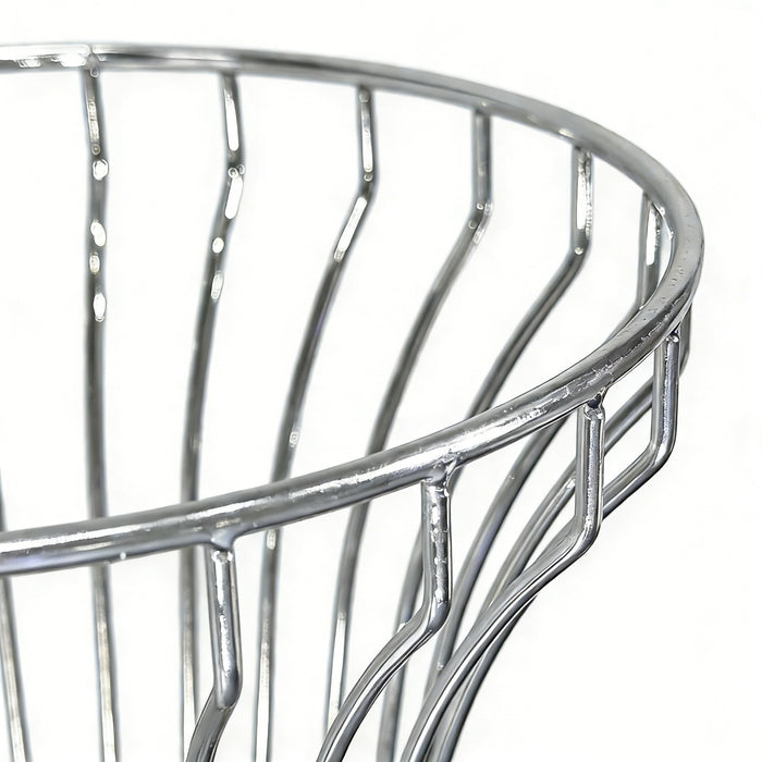 close up of the 2pcs/set Metal Wire Floral Stand Centerpiece Silver top opening