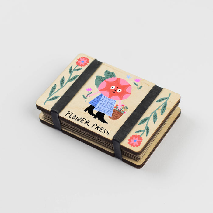 Megsville Pocket Flower Press | Studio Wald
