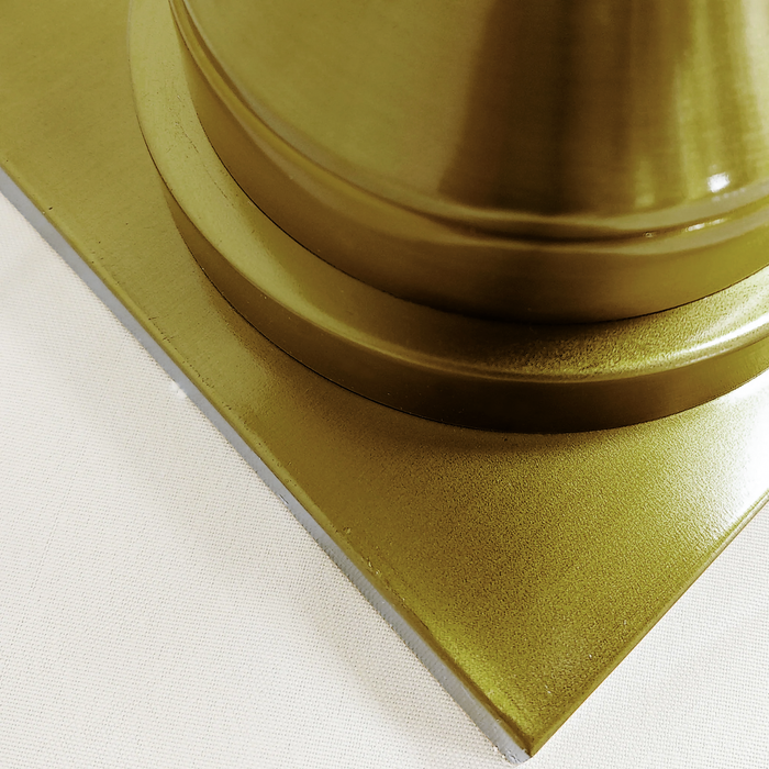 Set of 2 Metal Trumpet Centerpiece Vases Gold close up of base